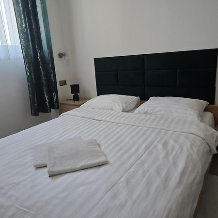 Motel I Restauracja "Pod Baszta" Naglowice Екстериор снимка